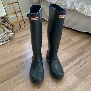 Grey hunter rain boots